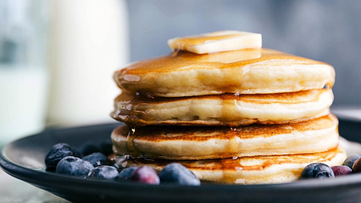 Orjinal Kahvaltılık Pankek (Pancake) Tarifi, Yapılışı